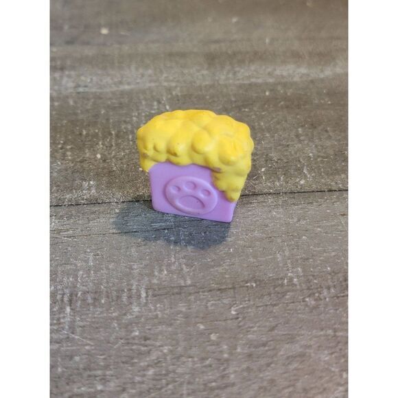 Hasbro 2007 LPS Littlest Pet Shop popcorn food accessory toy figure - Picture 1 of 6